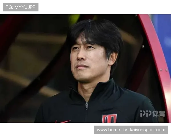 蓉城主帅锋霸双双当选中超8月最佳，成都蓉城足球队主教练