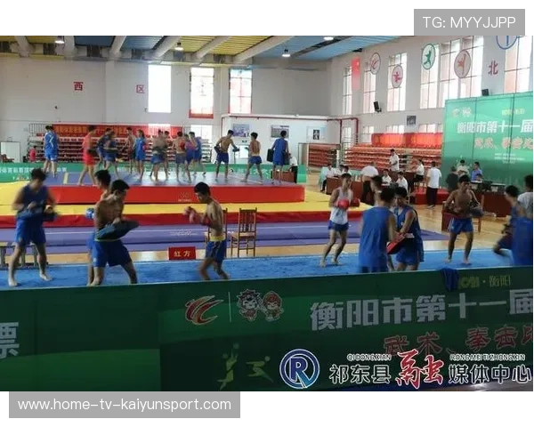 退役运动员积极参与青少年体育活动，激发青少年热情，退役运动员进校园